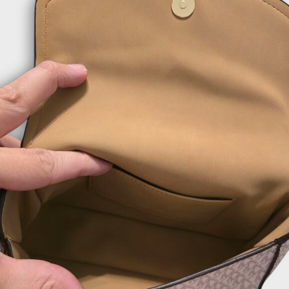 Michael Kors Fanny Pack Belt Bag Size Small - Picture 4 of 7